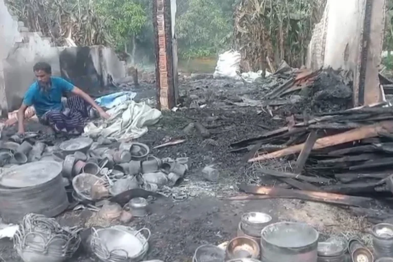 1759648409-b27dbd459466f6bd6931dfe45c78b069