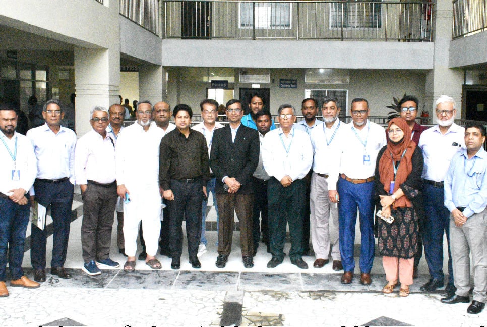 1759575946-a8e5dc50effe8b4ea299a5044f9bc87c