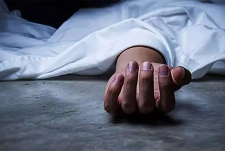 1759648154-4ede289aea6dc8ae16bc0bd78688af5c