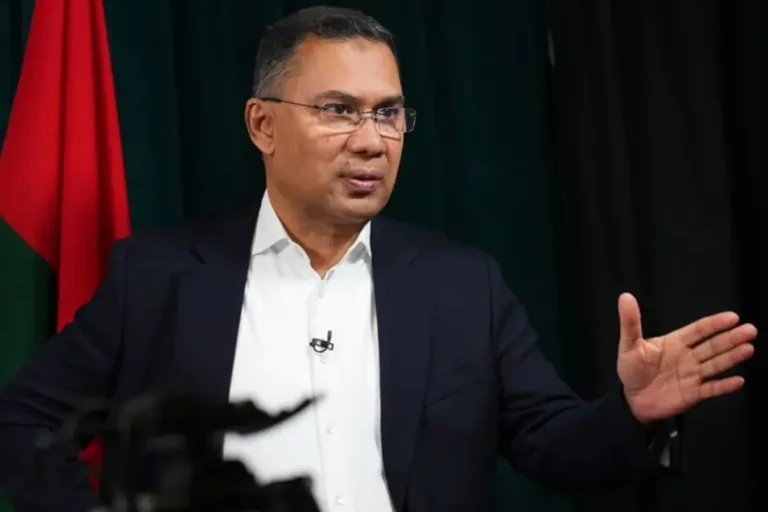 1759814063-4e682d020ff0f8d8732d3f8b304a8700