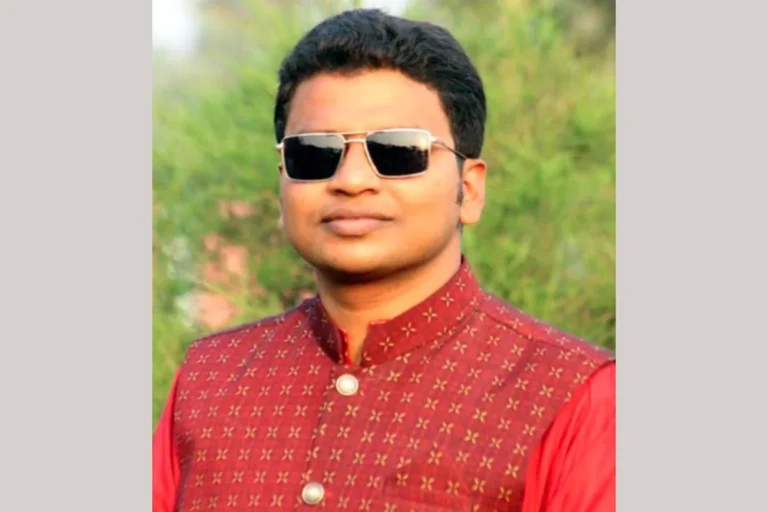 1760163358-03bbdb5a33c9efecd6e57b345bd9f6bb