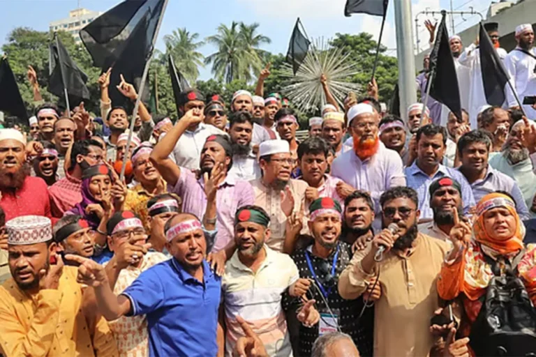 1760851525-a4dba9b67cf54c1c9da7b162dfbc1b74