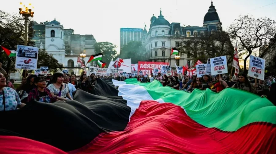 fb3c75a483f312f70309429a053fedd1-68de21ad118d5