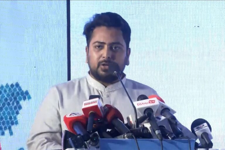 1769781858-dede15a06e6384a9e29b7803f24ff1ff